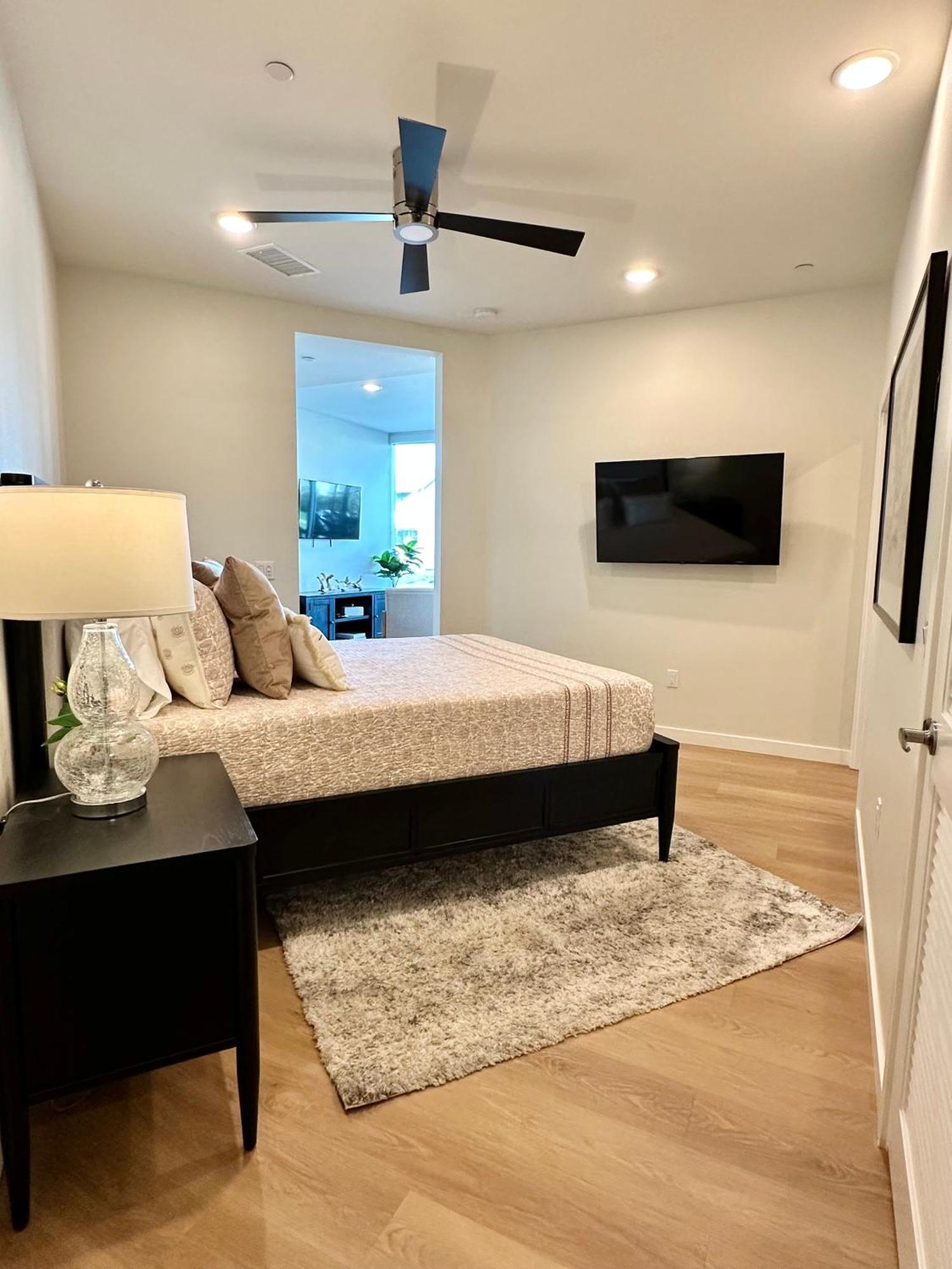 Nimitz Crossing Luxury Residences San Diego Exteriör bild