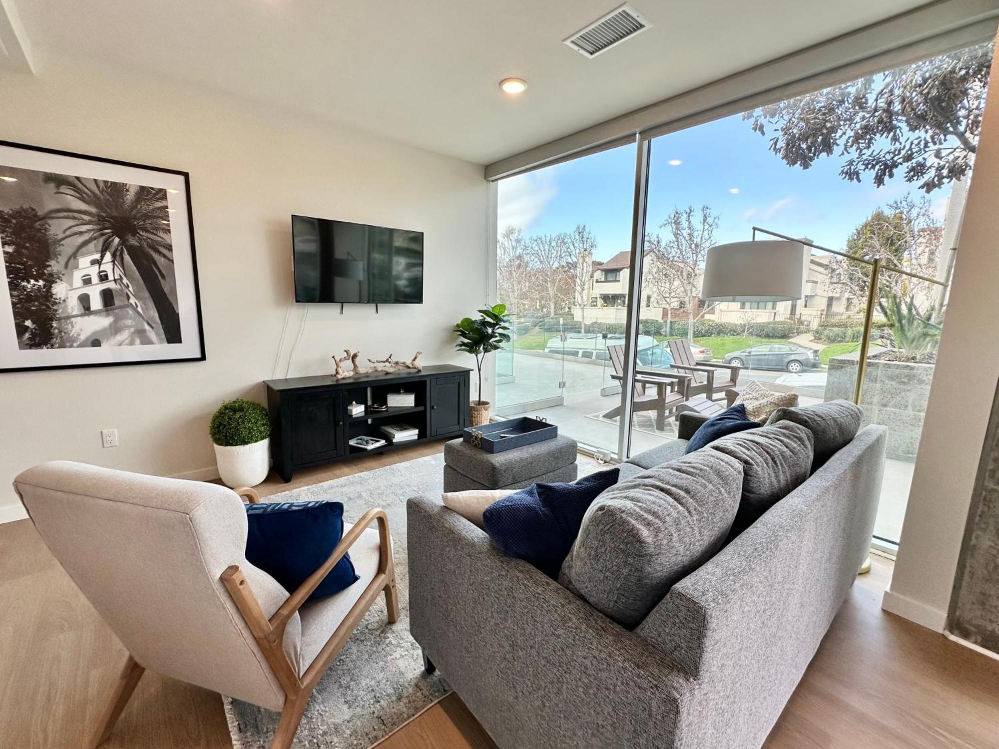 Nimitz Crossing Luxury Residences San Diego Rum bild